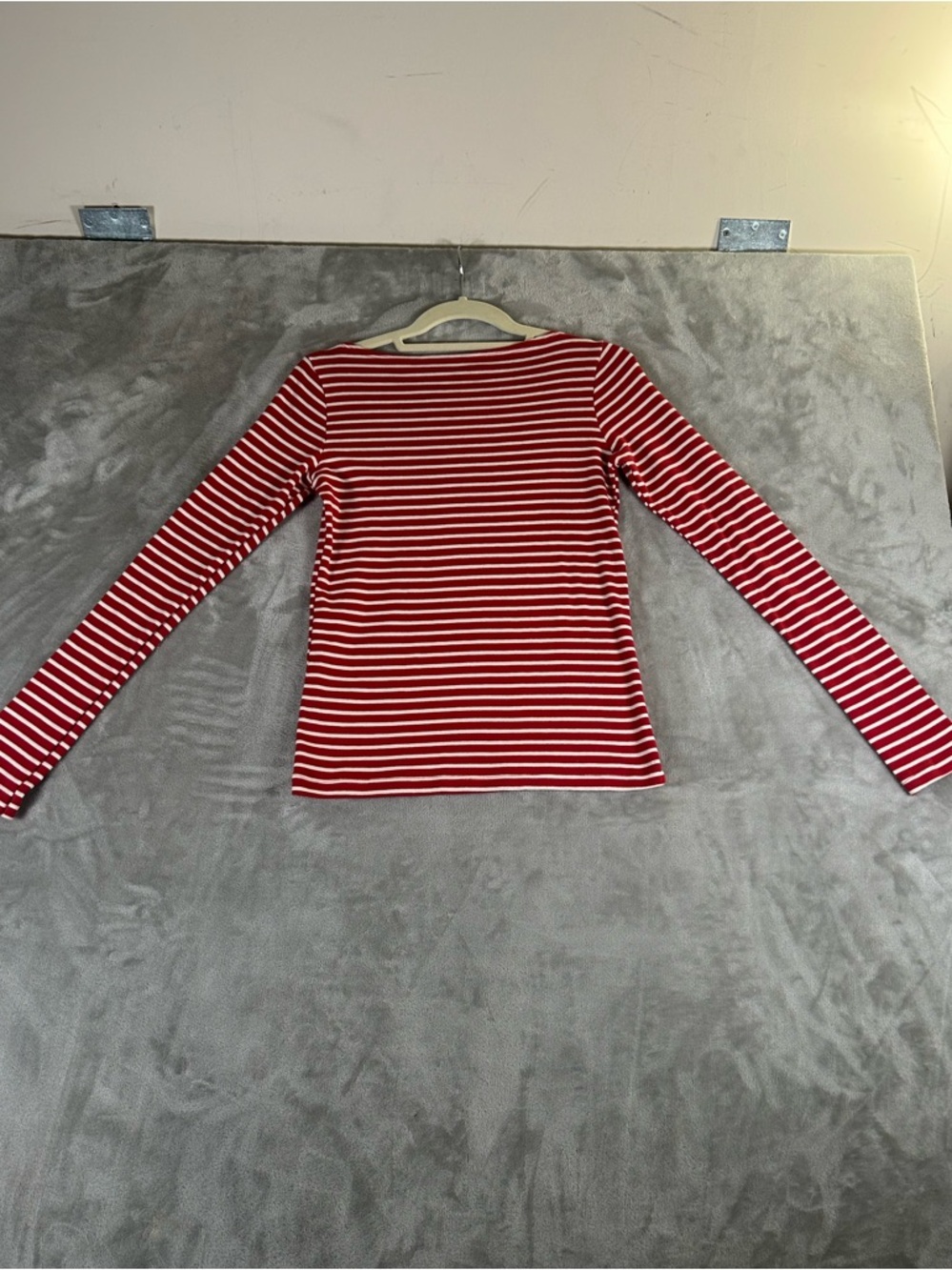 Brandy Melville Red and White Striped Long Sleeve Tee - Picture 3 of 7